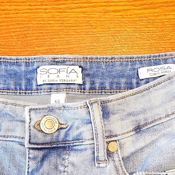 Sophia Jeans By Sofia Vergara Women's Light Blue Jeans - Picture 5 of 11